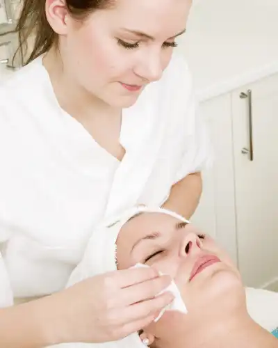 Best FACIAL in Lucknow